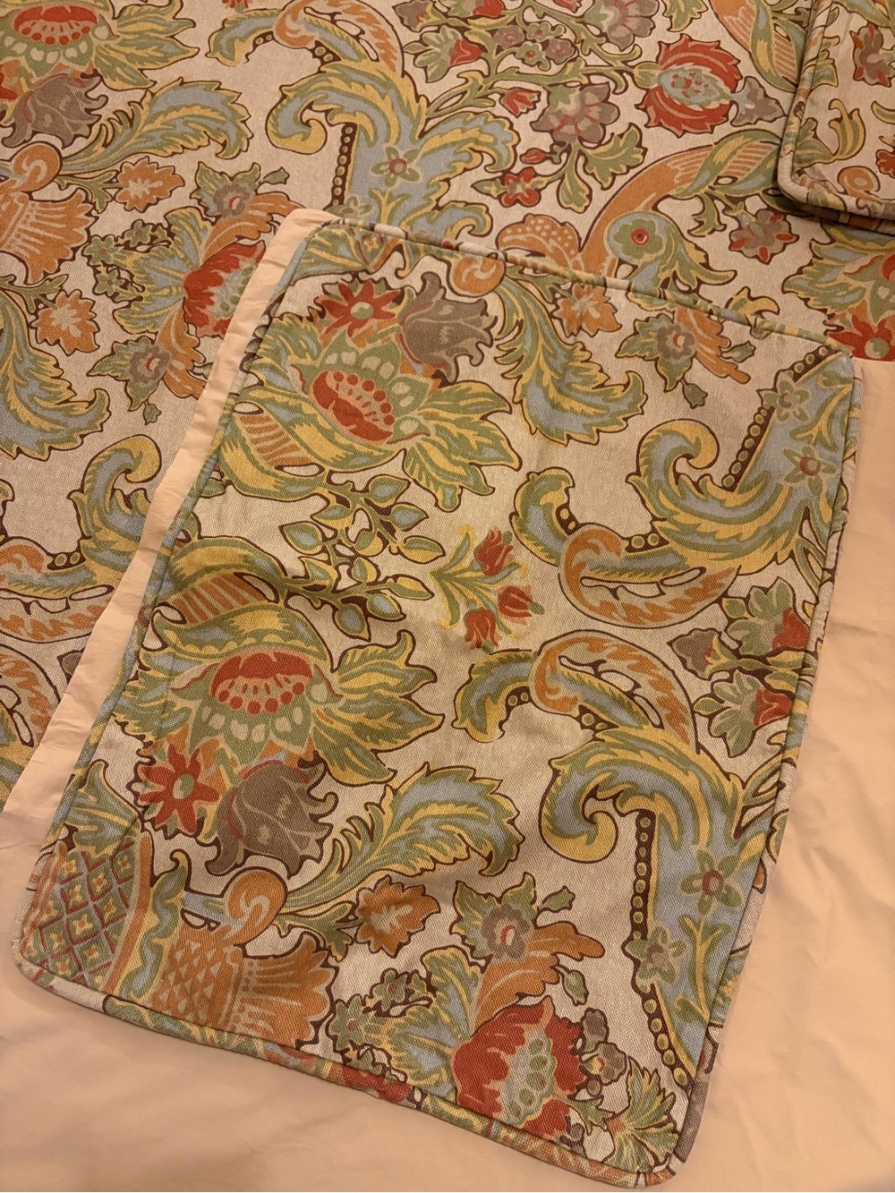Pottery Barn Paisley Floral Duvet Cover in Cream, Green, Blue, Rust